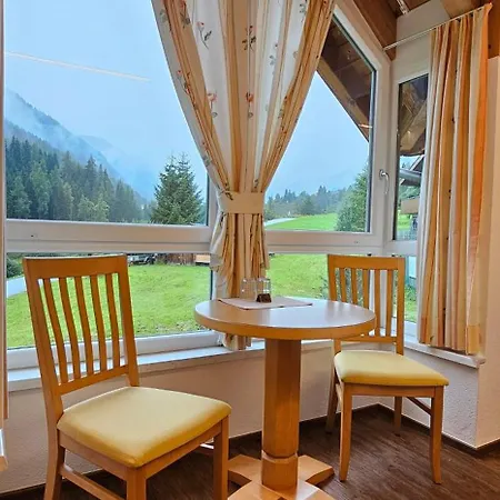 住宿加早餐酒店 Adrian