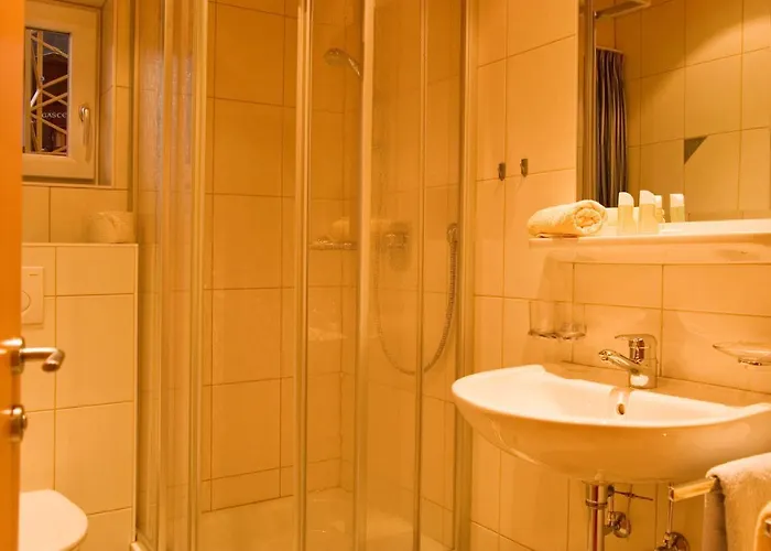 Adrian Bed & Breakfast St Anton am Arlberg