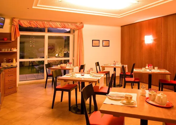 Adrian فندق مبيت وإفطار 3*