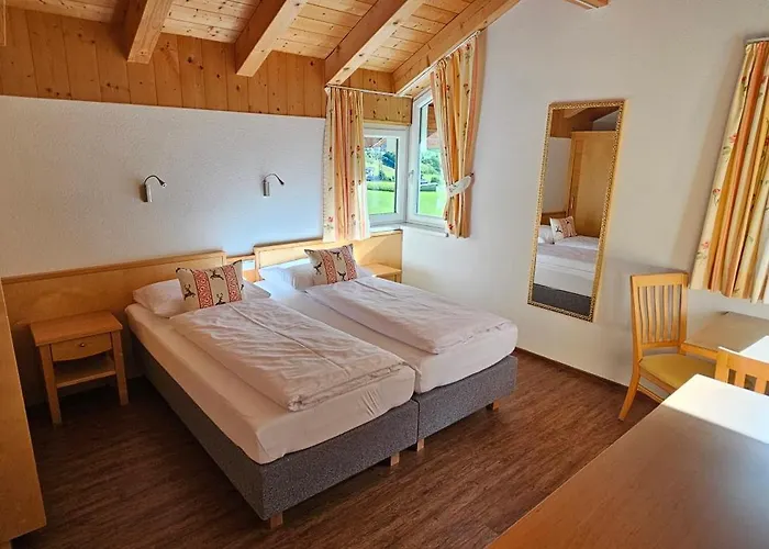 Adrian Frühstückspension 3*